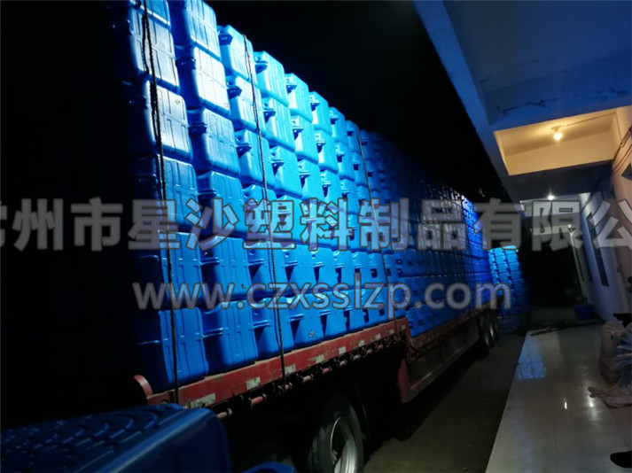 常州市星沙塑料制品有限公司浮筒發貨照2